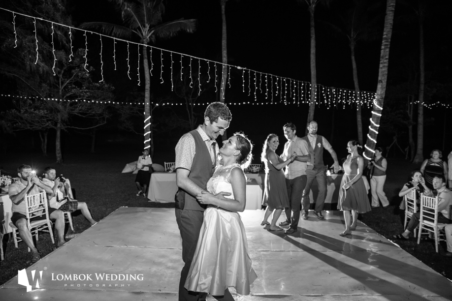 Gili Trawangan Wedding Pondok Santi Dearbhla and Colm