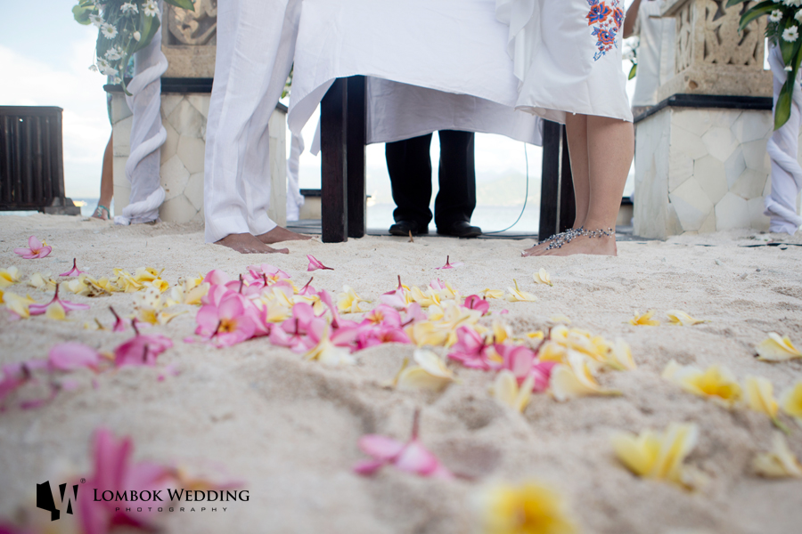 Gili Trawangan Wedding by Lombok Photographer
