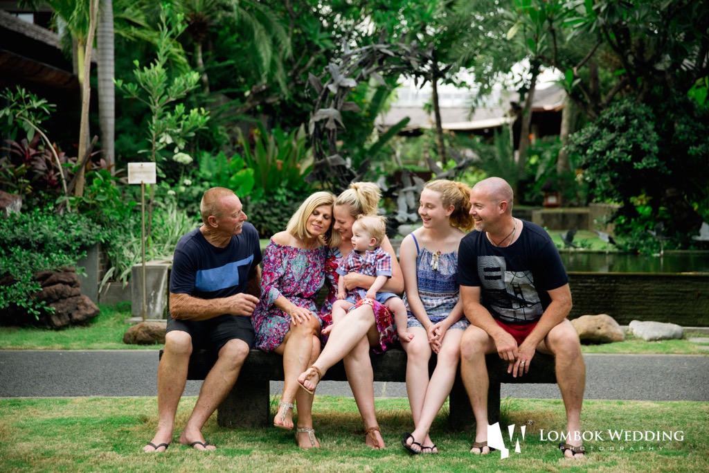 Bali Family Photo of Hearn family at Padma Hotel Bali 03
