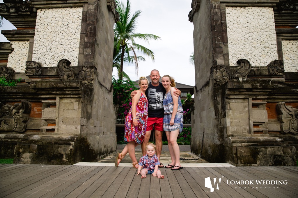 Bali Family Photo of Hearn family at Padma Hotel Bali 05
